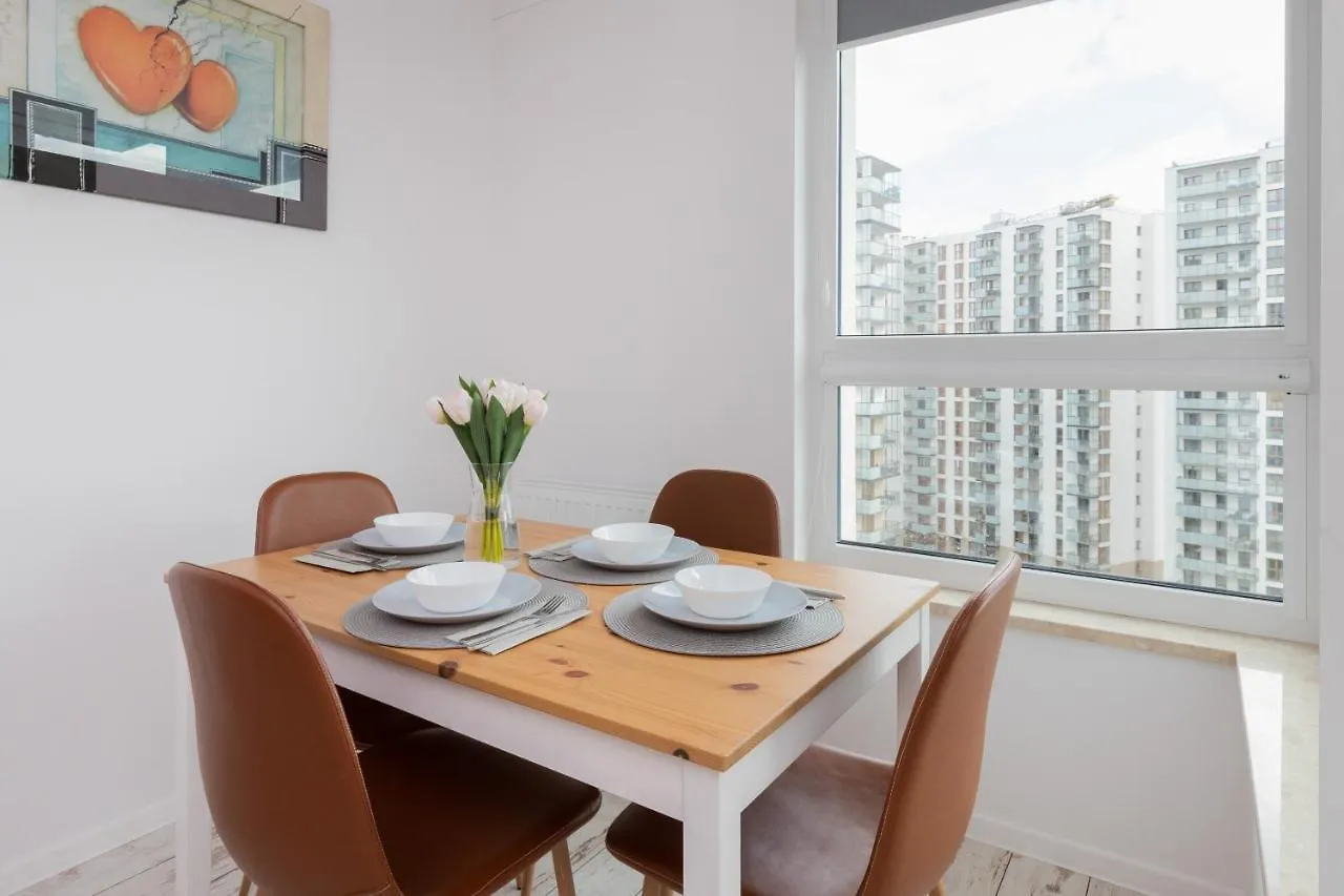 Stadion Apartment With Parking By Noclegi Renters Gdansk