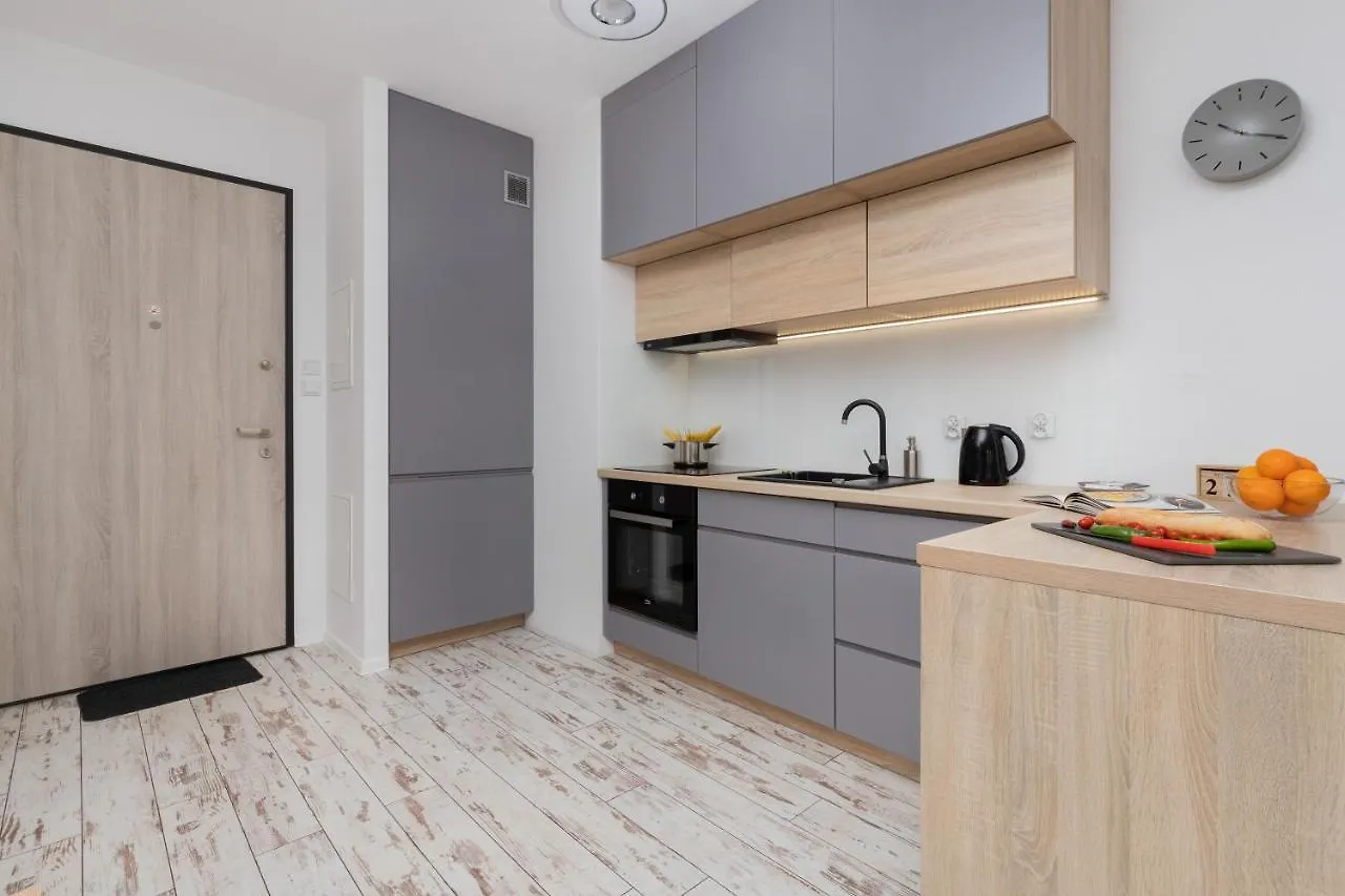 Stadion Apartment With Parking By Noclegi Renters Gdansk 0*,
